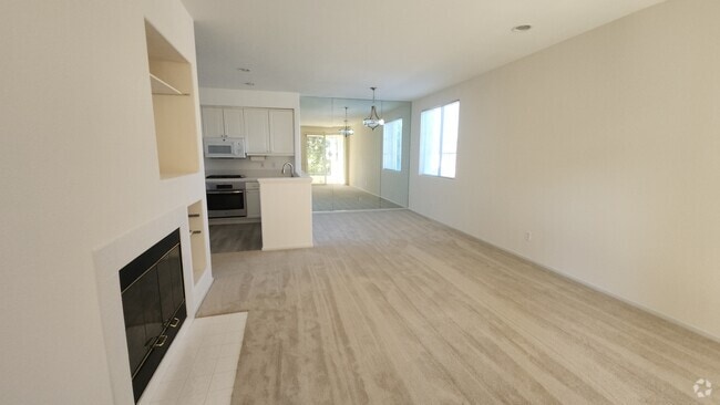 Building Photo - 10786 Sabre Hill Dr