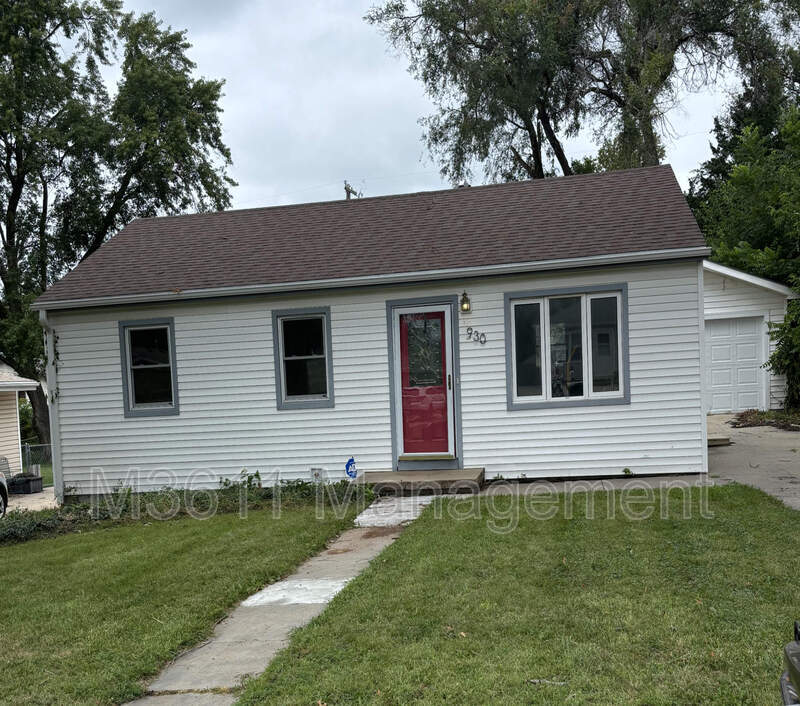 Foto principal - 930 Groveland St