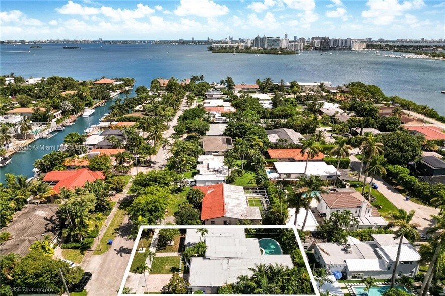 Foto principal - 1120 NE 86th St