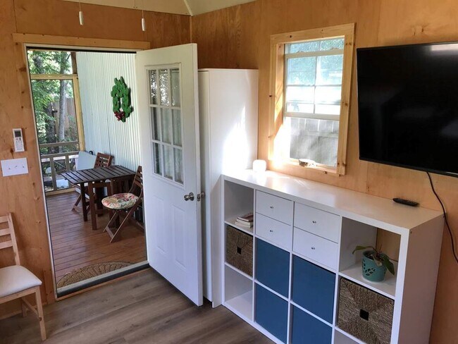 Foto del edificio - 740 Trinity St