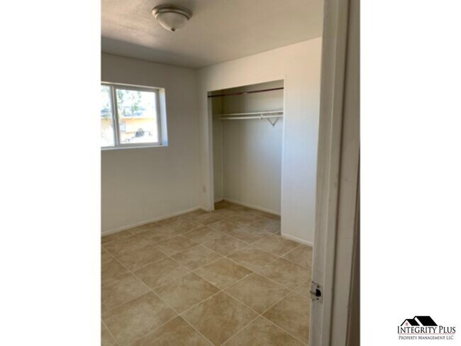 Foto del edificio - 3 bedroom 2 bath home centrally located in Casa Grande