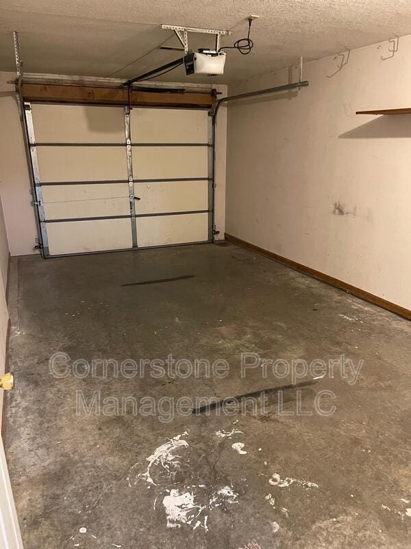 Building Photo - 622-624 5th - 622
