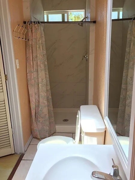 Foto del edificio - 5121 Barstow St