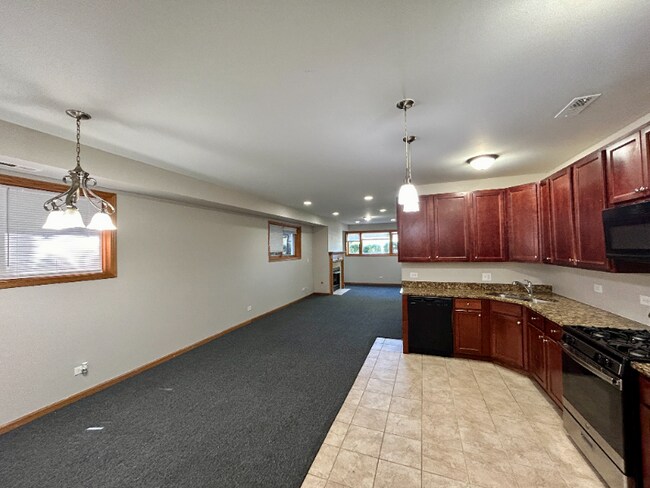 Foto del edificio - 5642 S Prairie Ave