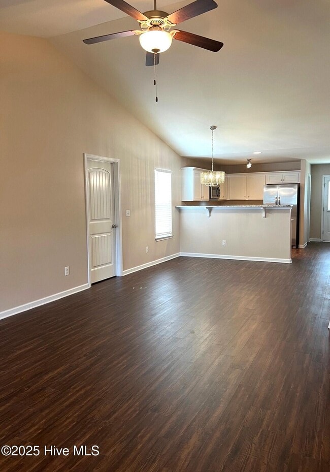 Building Photo - 1405 Judith Dr SE