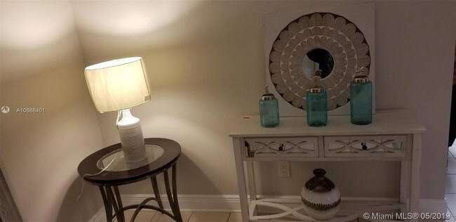 Foto del edificio - 333 SE Martin Ave