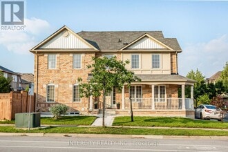 Building Photo - 689 Ambroise Crescent