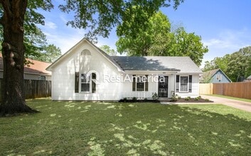 Building Photo - 4470 Hunter Bay Dr