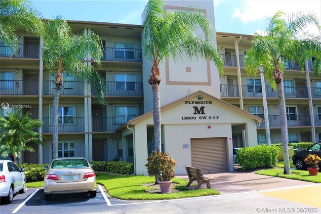 Foto del edificio - 13800 SW 5th Ct
