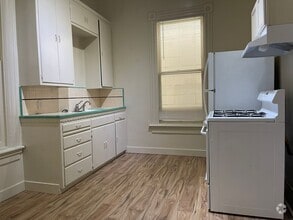 Building Photo - 2404 K St