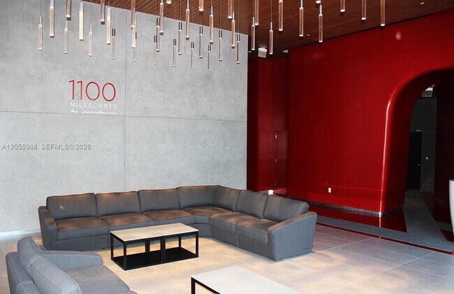 Building Photo - 1100 S Miami Ave