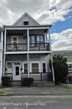 Building Photo - 1606 Dickson Ave