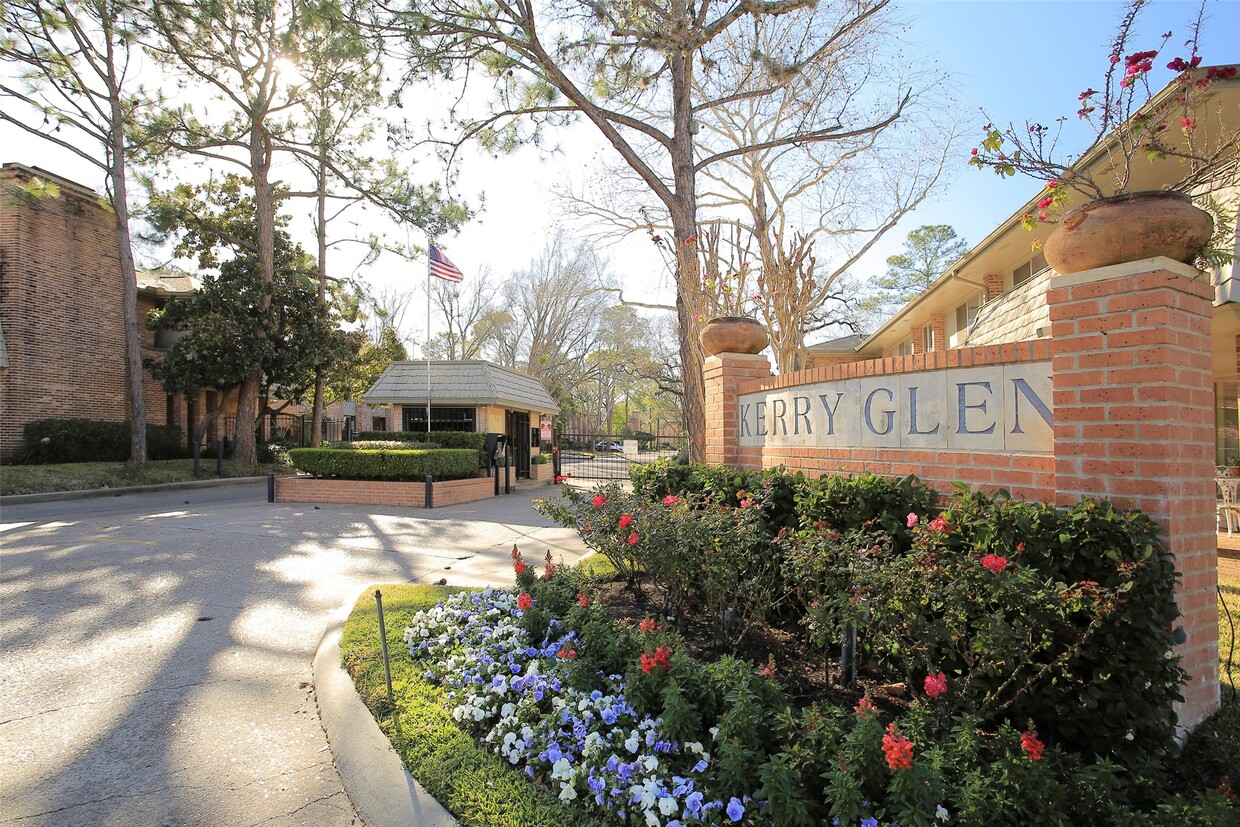 Foto principal - 6595 Bayou Glen Rd