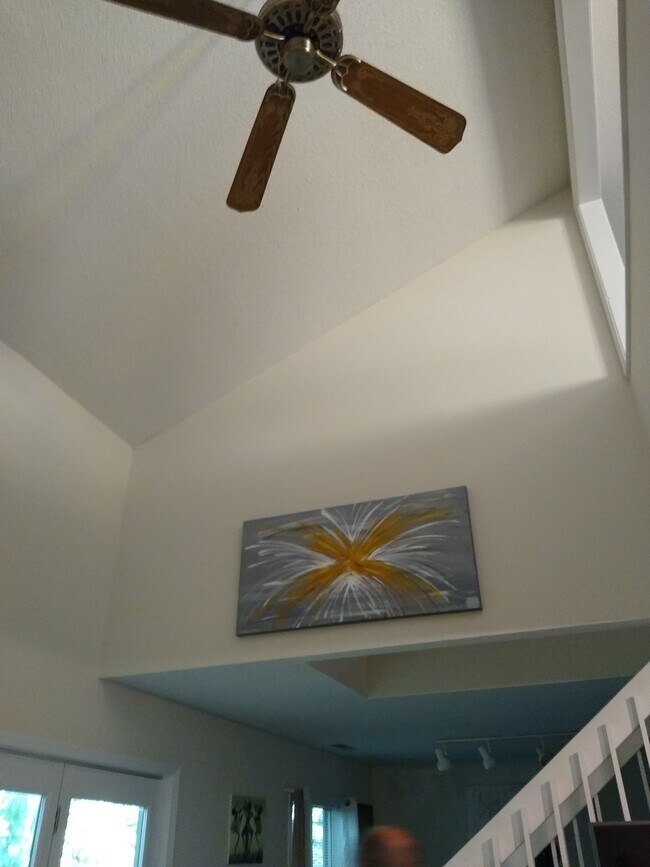 Foto del edificio - 3213 Belle Meade Dr