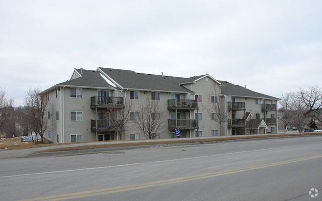 Foto del edificio - Burlington Square Apartments