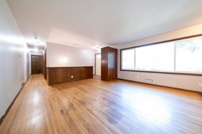 Foto del edificio - 842 25th Ave SE