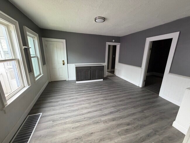 Foto del edificio - 533 E 14th St
