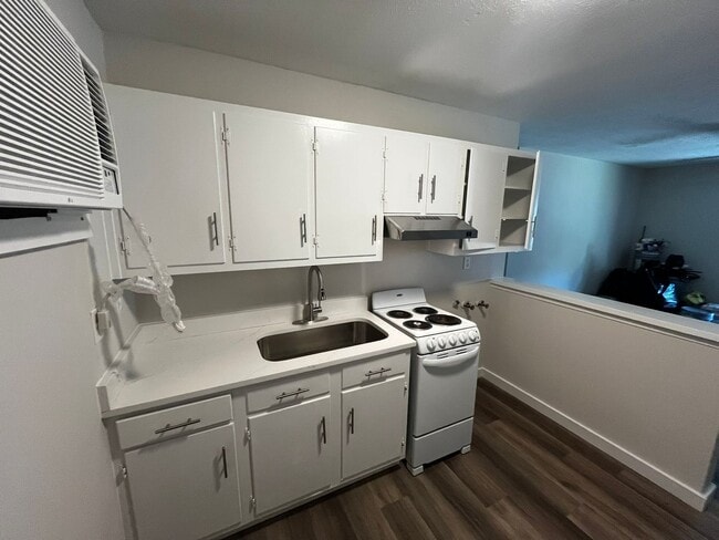 Building Photo - Spaces You’ll Love Coming Home To