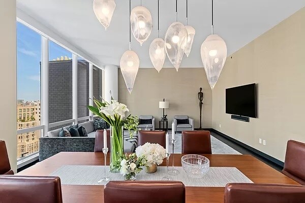 Foto del edificio - 157 W 57th St