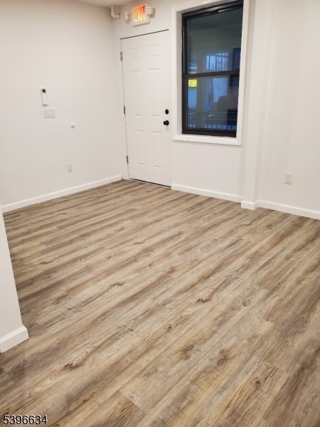 Foto del edificio - 530 Ringwood Ave