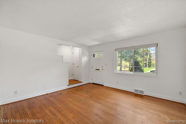 Foto del edificio - 1652 Graefield Rd