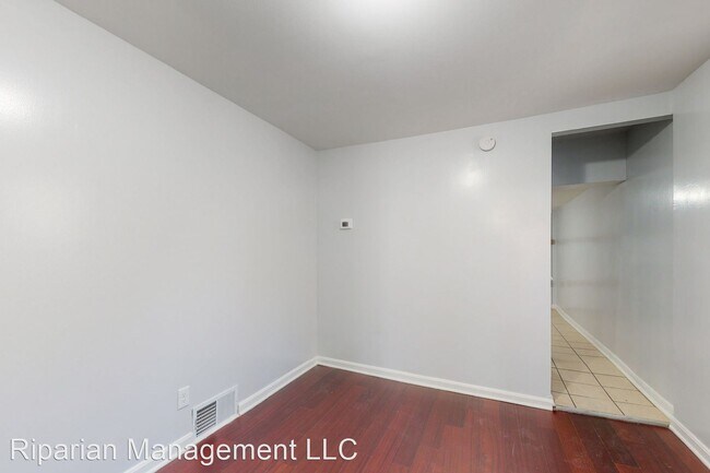 Foto del edificio - 3 br, 1 bath House - 618 N. Montford Avenue