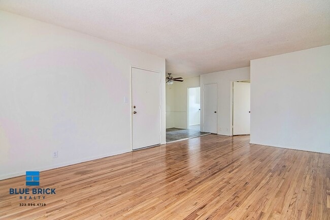 Building Photo - 212 Normandie Ave
