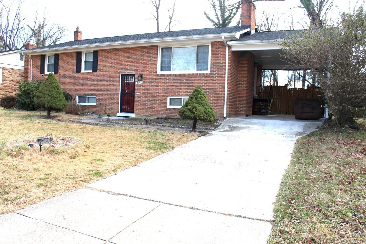 Photo - 5707 Alan Dr