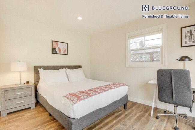 Foto del edificio - 350 Rutland Ave