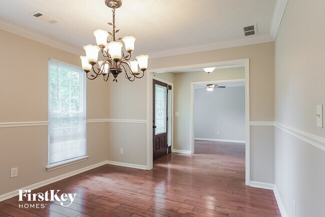Building Photo - 5800 Shoal Creek Ct