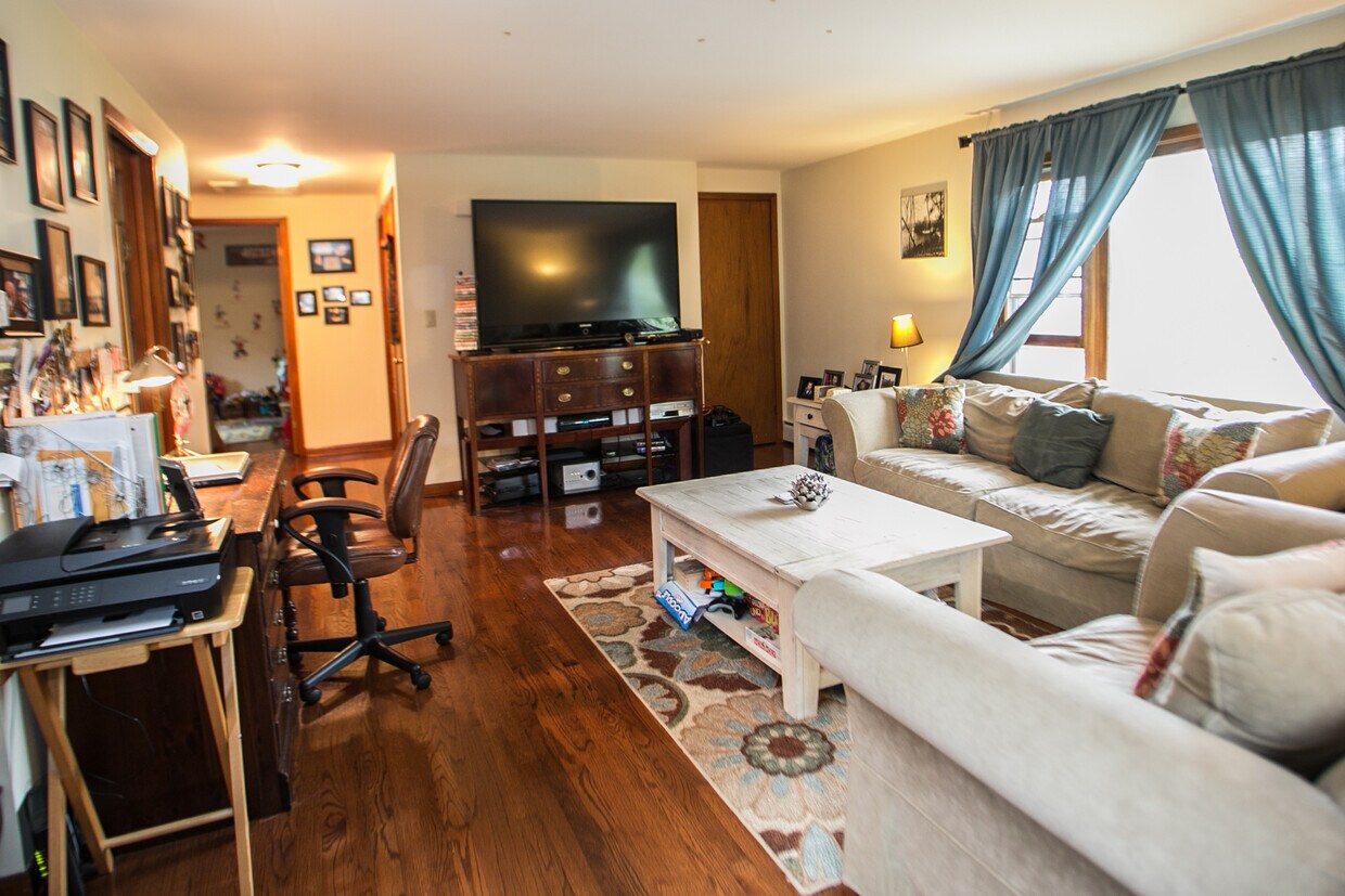 Foto principal - 36 Cherry Ave