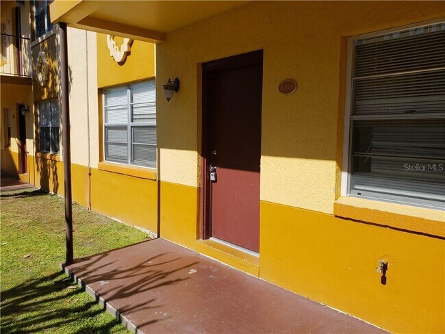 Building Photo - 735 McDougall Ct