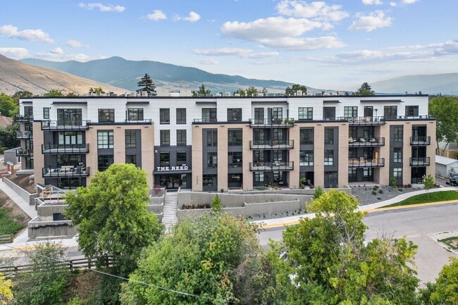 Foto del edificio - Hip Strip Furnished Condo in Reed Building $2,500 / Month - DATES NEGOTIABLE