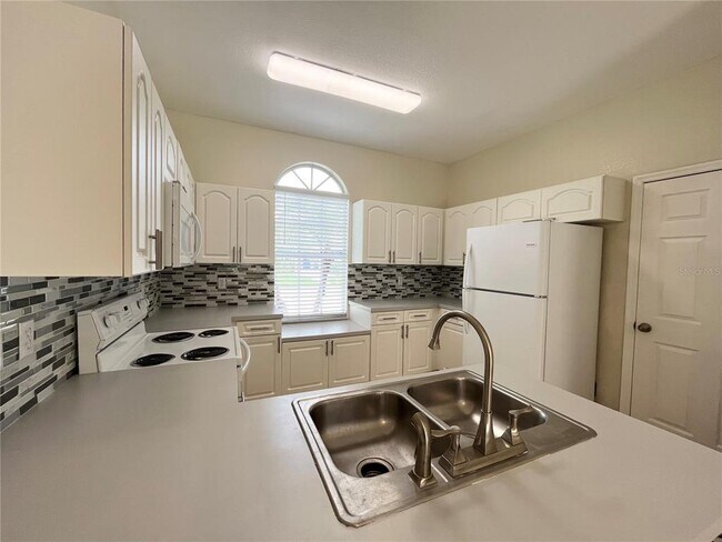 Building Photo - 2510 W Palmetto St