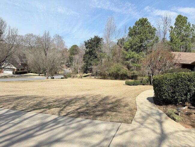 Foto del edificio - Four Bedroom Oconee Beauty