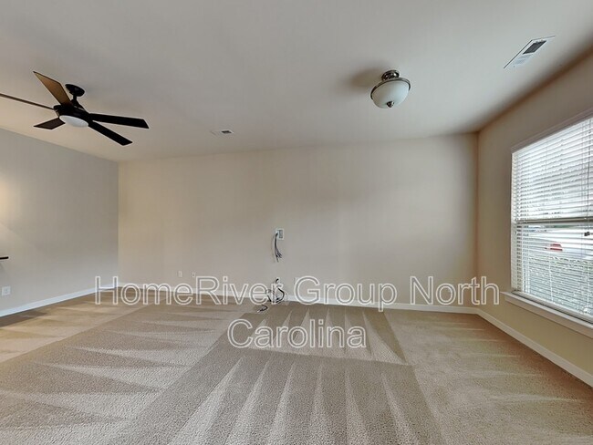 Building Photo - 6429 Swatner Dr