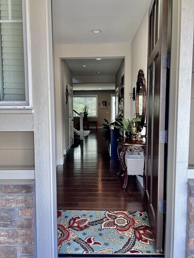 Foto del edificio - 16991 NW Catalpa St