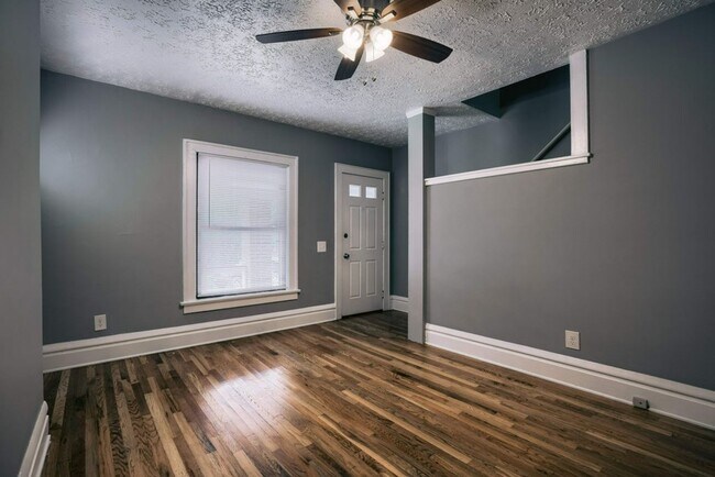 Building Photo - Hamlet St 789-791 MLR