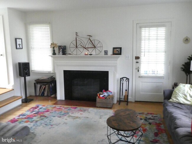 Foto del edificio - 2115 N Potomac St