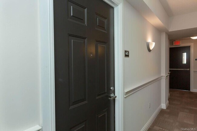 Foto del edificio - 300 Mamaroneck Ave