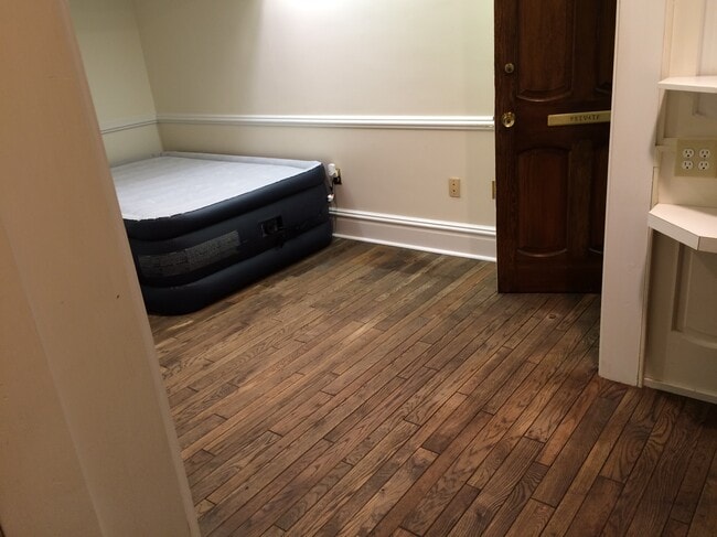 Bedroom - 1408 3rd Ave
