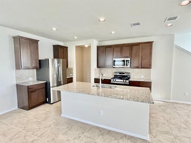 Foto del edificio - 111 Living Reef Dr