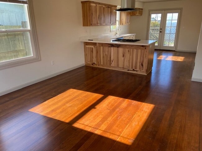 Foto del edificio - Beautifully done, 2/1 house in Eureka