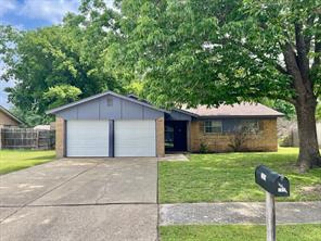 Primary Photo - Single Story Home in Keller ISD