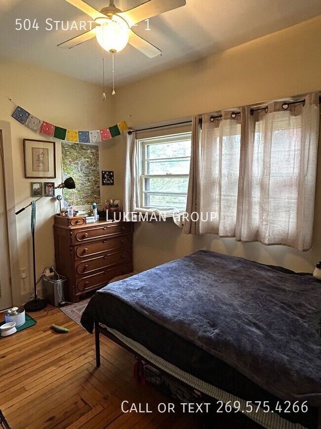 Foto del edificio - 504 Stuart Ave