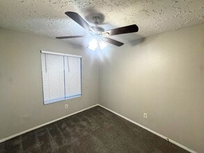 Building Photo - 10719 Ambergate Dr