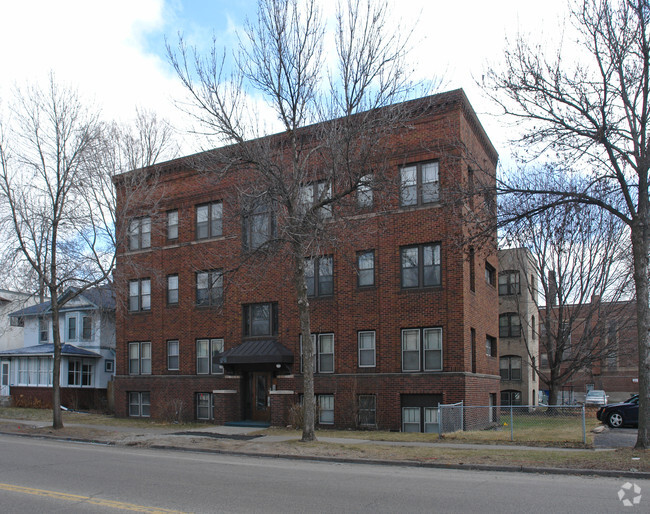 Building Photo - 3219 Lyndale Ave S