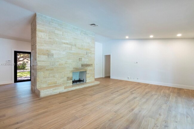 Foto del edificio - 13050 SW 71st Ave