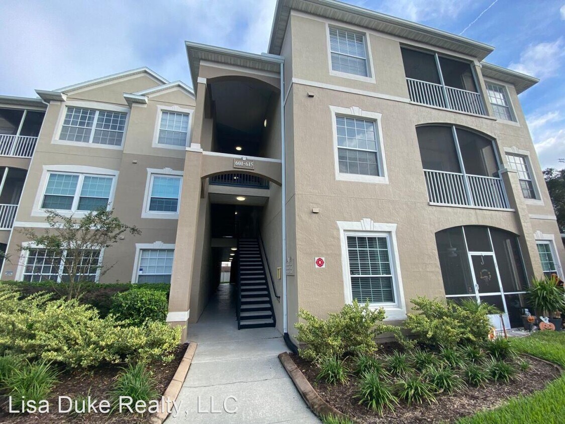 Primary Photo - 7990 Baymeadows Rd E