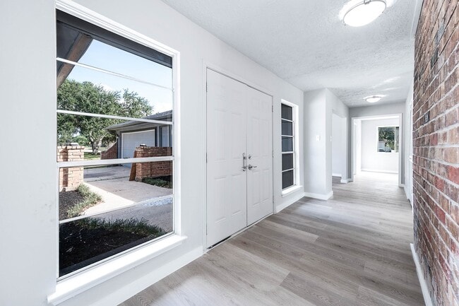 Foto del edificio - 3430 W Creek Club Dr
